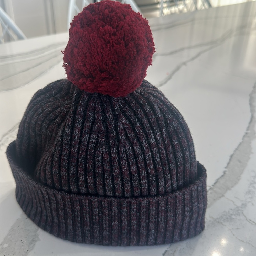 Lululemon Women's Textured Fleece-Lined Knit Beanie O/S